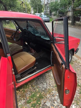 Lada 2105 Sedan, снимка 9