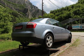 Audi A4 2.4I S4, снимка 6 - Автомобили и джипове - 45763334