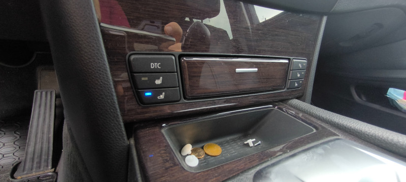 BMW 520 Logic 7 swiss keyless cic реални км, снимка 2 - Автомобили и джипове - 46389009