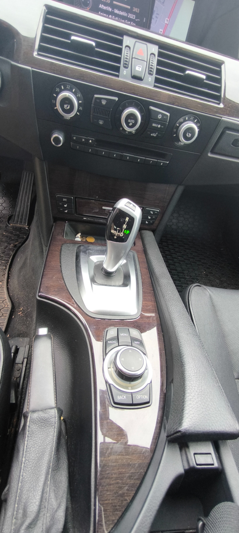 BMW 520 Logic 7 swiss keyless cic реални км, снимка 10 - Автомобили и джипове - 46389009