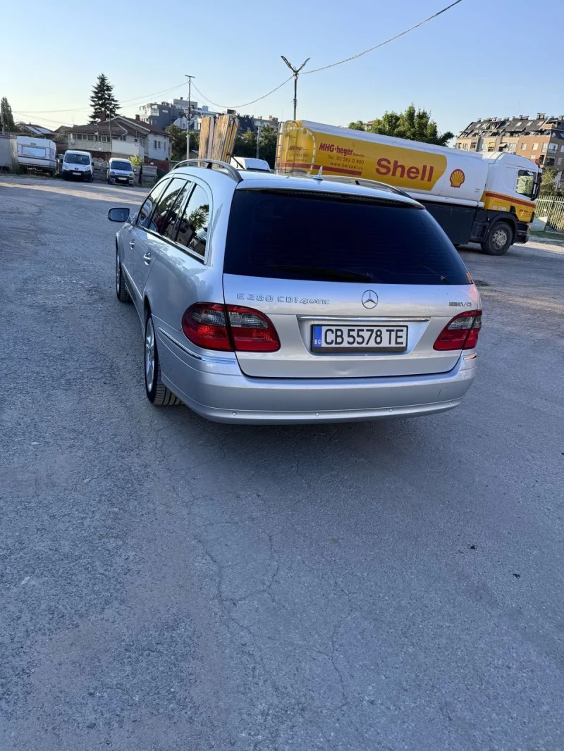 Mercedes-Benz E 280, снимка 6 - Автомобили и джипове - 47425205