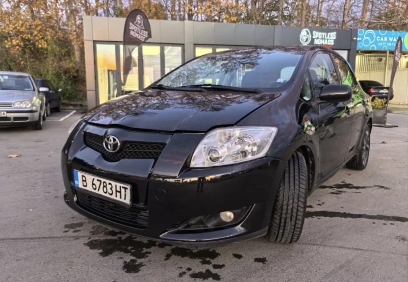 Toyota Auris 1.4 D-4D, снимка 4 - Автомобили и джипове - 48211219