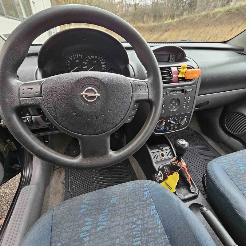 Opel Corsa, снимка 7 - Автомобили и джипове - 48238060