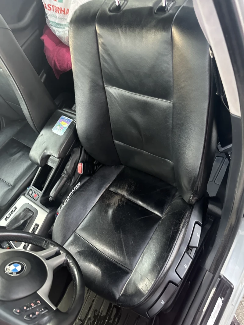 BMW 330 xi , снимка 17 - Автомобили и джипове - 48473861