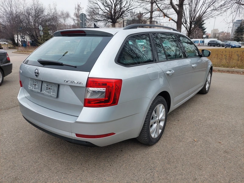 Skoda Octavia 1, 6D UNIKAT!!!, снимка 4 - Автомобили и джипове - 49058292