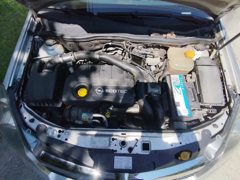 Opel Astra, снимка 11 - Автомобили и джипове - 52866760