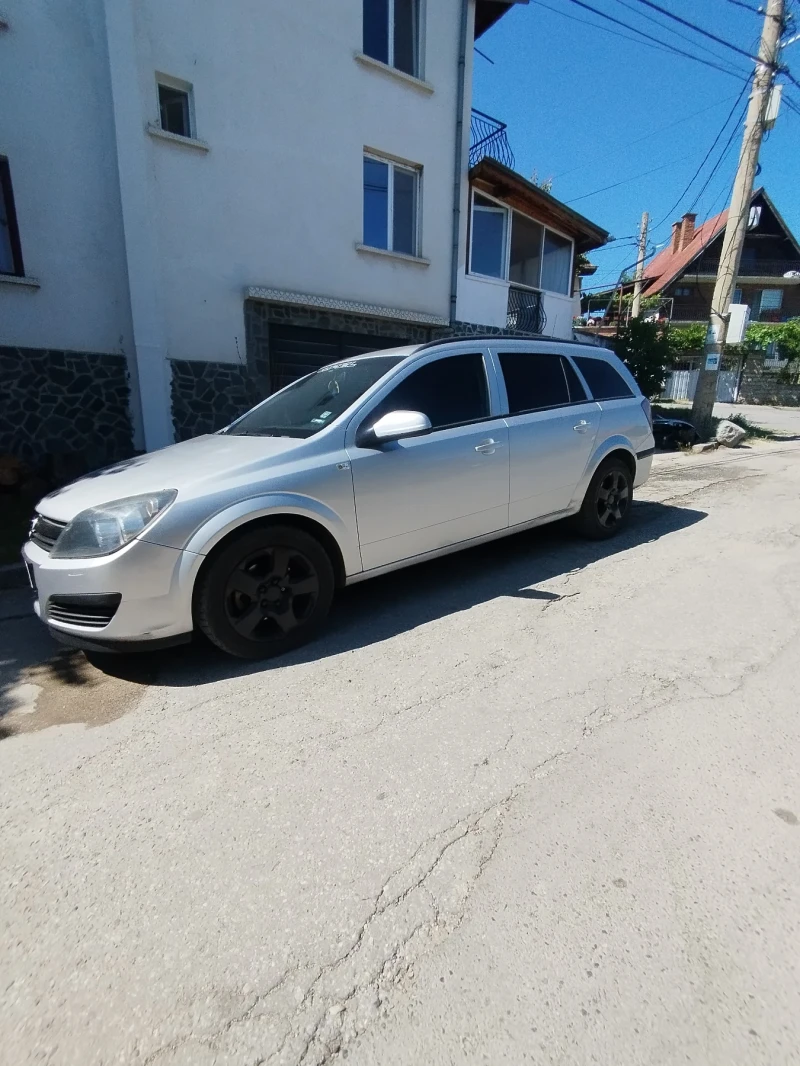 Opel Astra, снимка 3 - Автомобили и джипове - 52866760