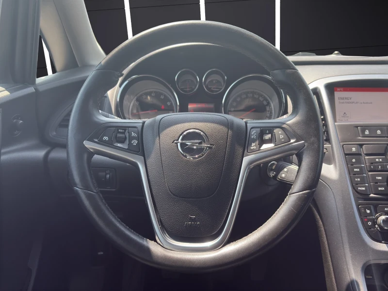 Opel Astra SPORTS TOURER* NAVI* PARKTRONIC* CLIMA* , снимка 9 - Автомобили и джипове - 51205940