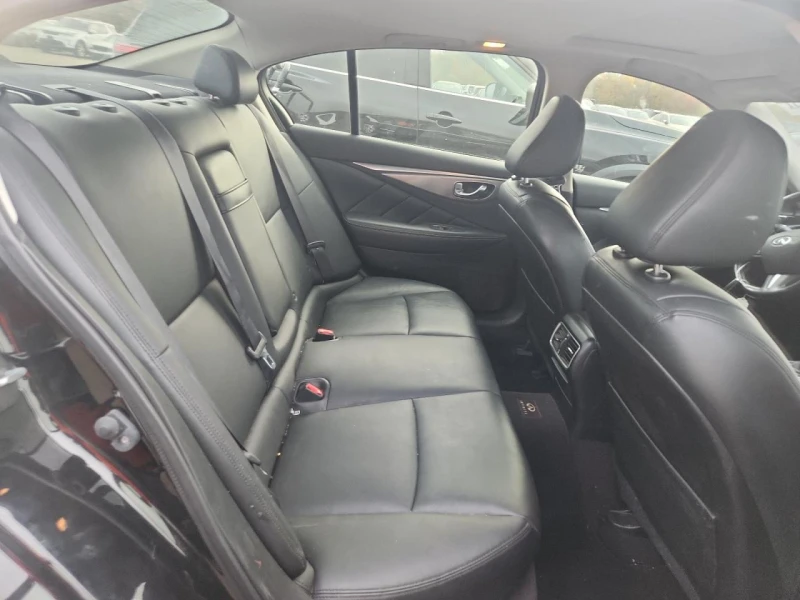 Infiniti Q50 BASE, снимка 10 - Автомобили и джипове - 52368723