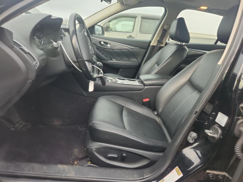 Infiniti Q50 BASE, снимка 7 - Автомобили и джипове - 52368723