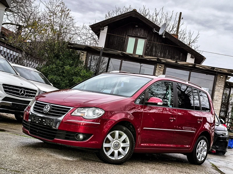 VW Touran 2.0TDI DSG HIGHLINE 6+ 1