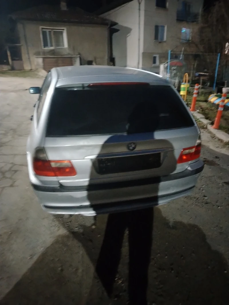 BMW 320 2.0d, снимка 2 - Автомобили и джипове - 52827637