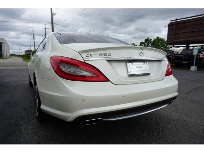 Mercedes-Benz CLS * CLS550 4MATIC AWD CERTIFIED * ACCIDENT FREE* NAV, снимка 5 - Автомобили и джипове - 52827607
