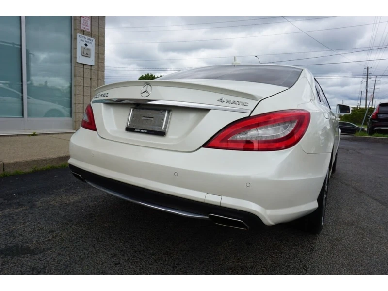 Mercedes-Benz CLS * CLS550 4MATIC AWD CERTIFIED * ACCIDENT FREE* NAV, снимка 6 - Автомобили и джипове - 52827607