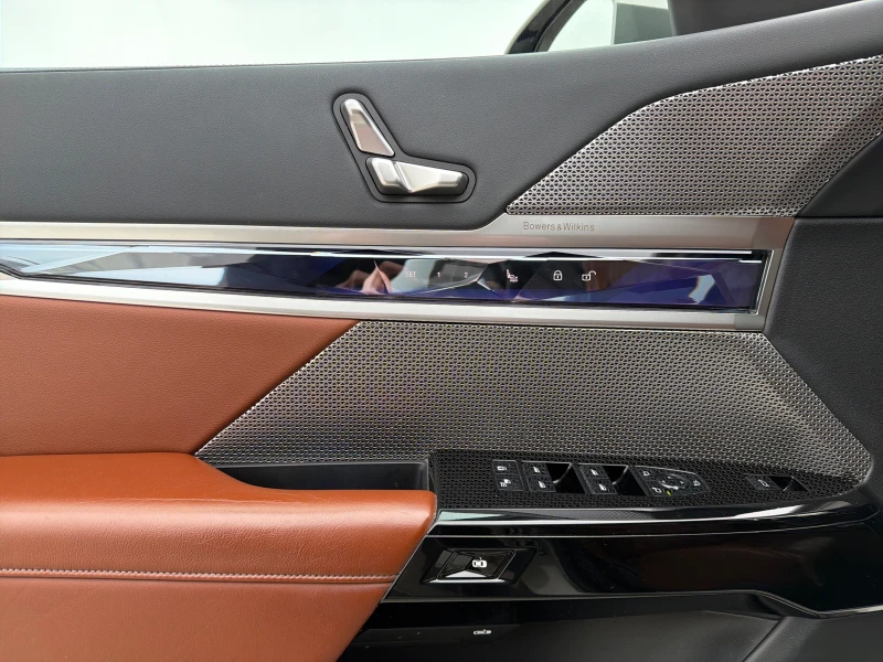 BMW 740 d xDrive, снимка 10 - Автомобили и джипове - 53449675