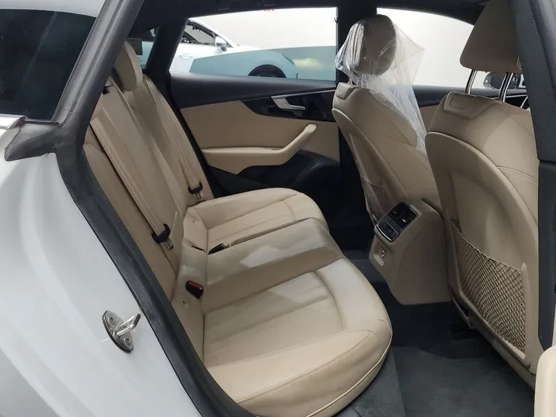 Audi A5 2.0 TDI Quattro, снимка 11 - Автомобили и джипове - 55013095