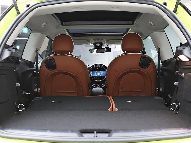 Mini Cooper Classic 3Rd Generation, снимка 8 - Автомобили и джипове - 56289015