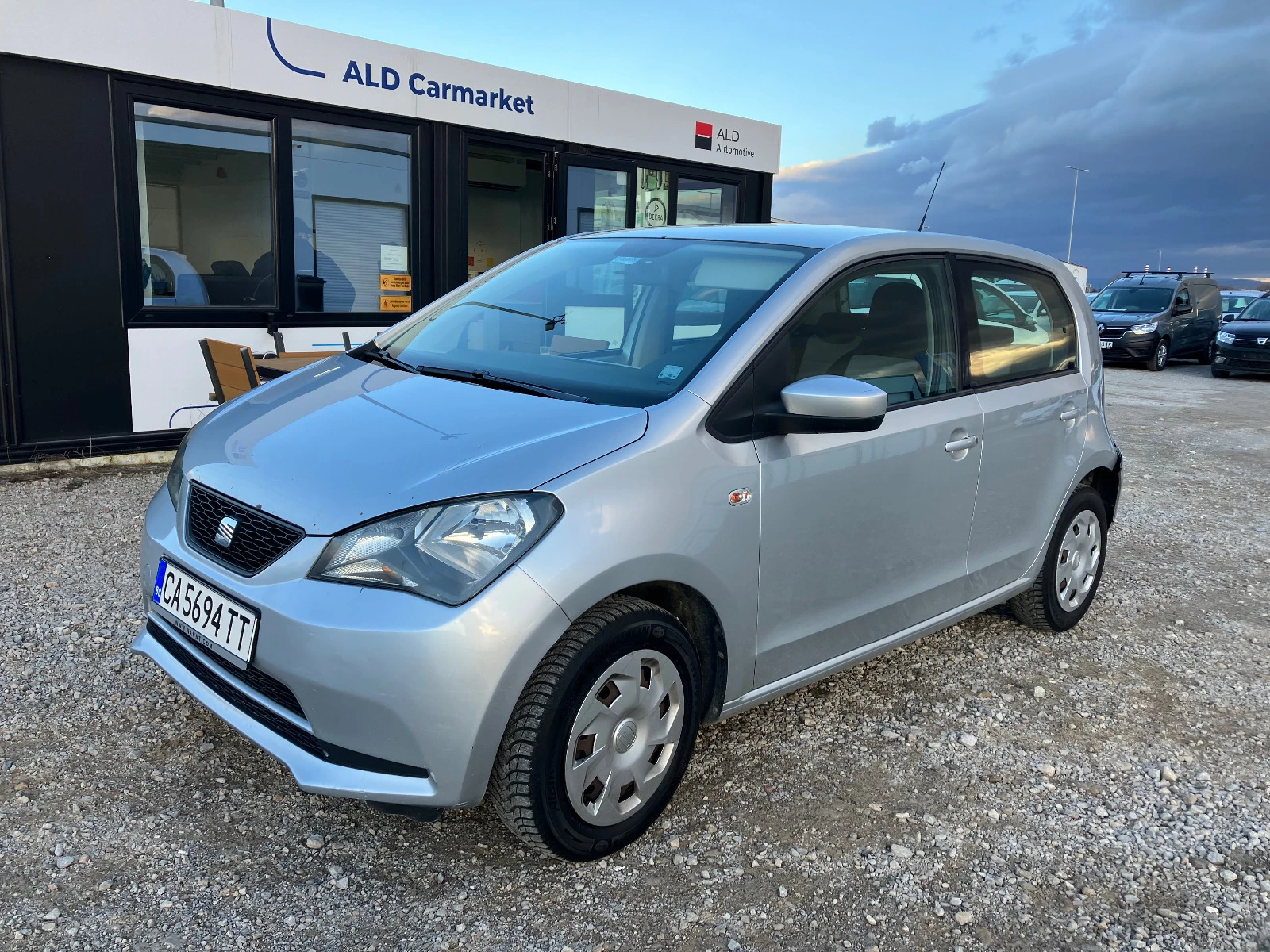 Seat Mii 1.0 60 к.с., снимка 1