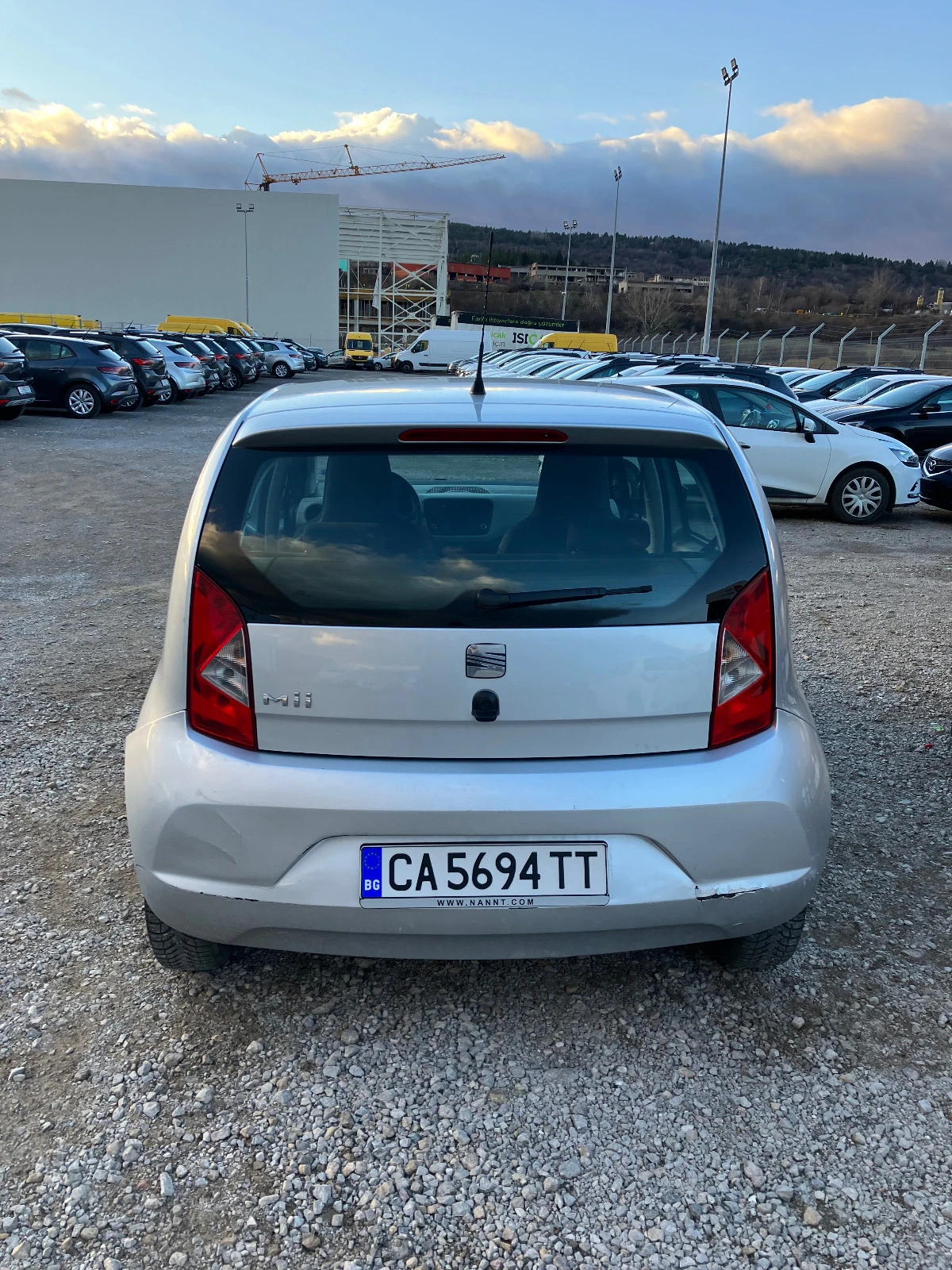 Seat Mii 1.0 60 к.с. - изображение 4