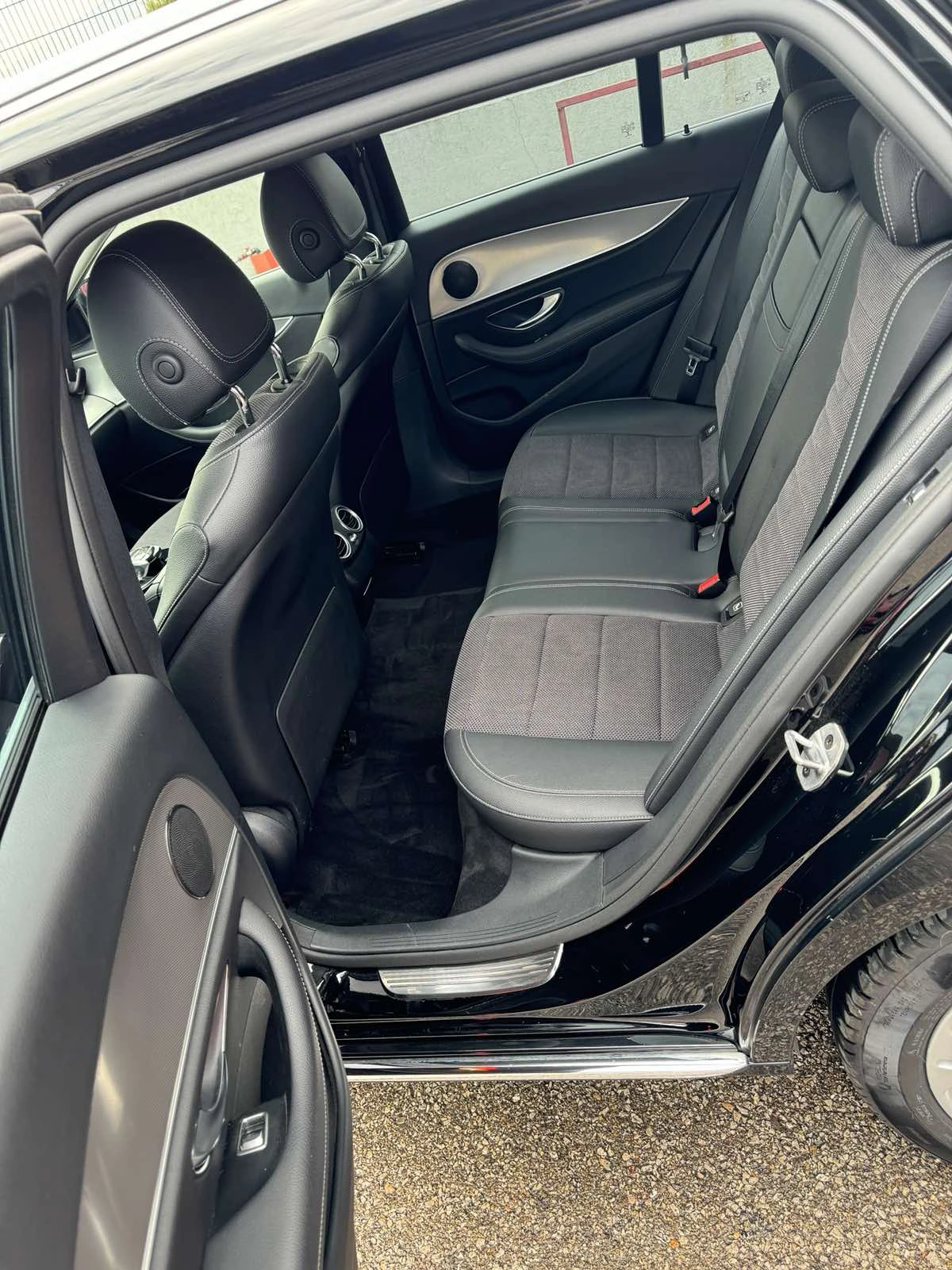 Mercedes-Benz E 220 E-Klasse E 220 d T 4Matic Business Sport | Mobile.bg   13