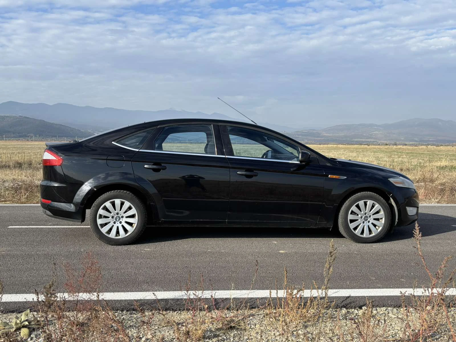 Ford Mondeo 2.0 TDCi - изображение 5