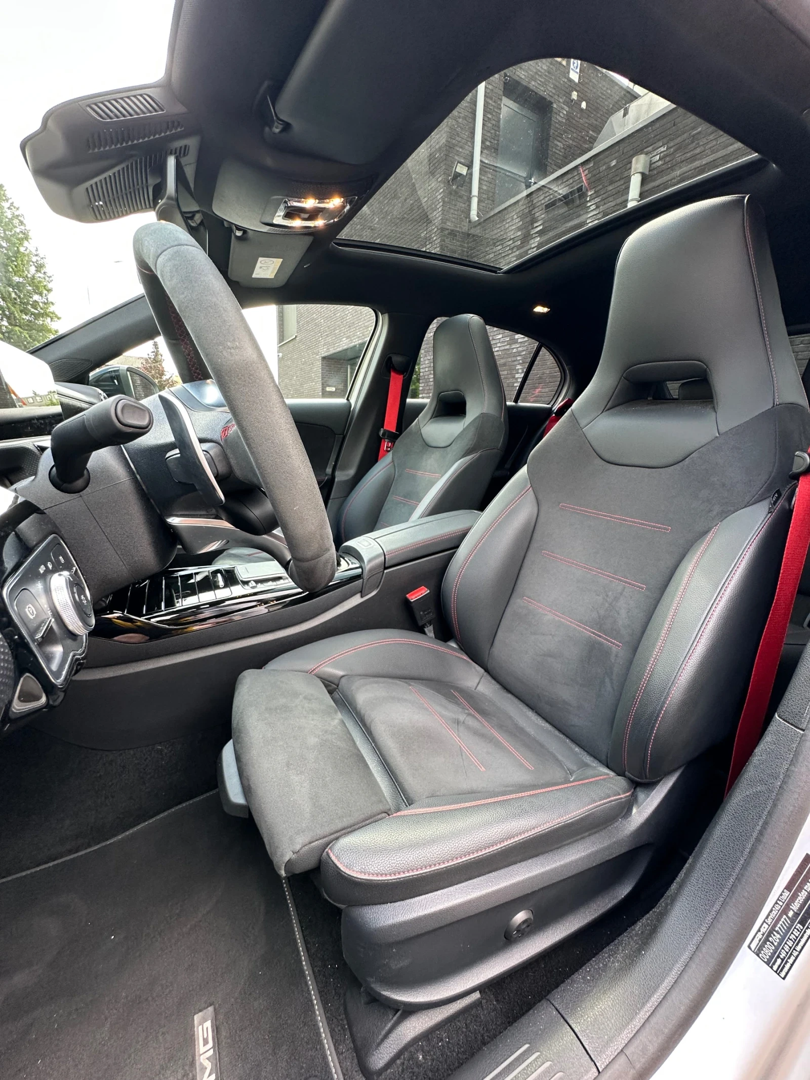 Mercedes-Benz A 35 AMG | 4MATIC | MULTIBEAM | Burmester | Panorama | Mobile.bg   5