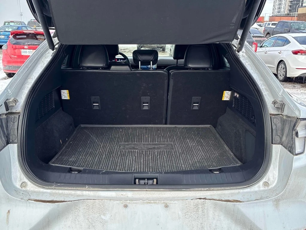 Ford Mustang Mach-E * Premium * CARFAX * ��� ������������ ������ | Mobile.bg � ����������� 12