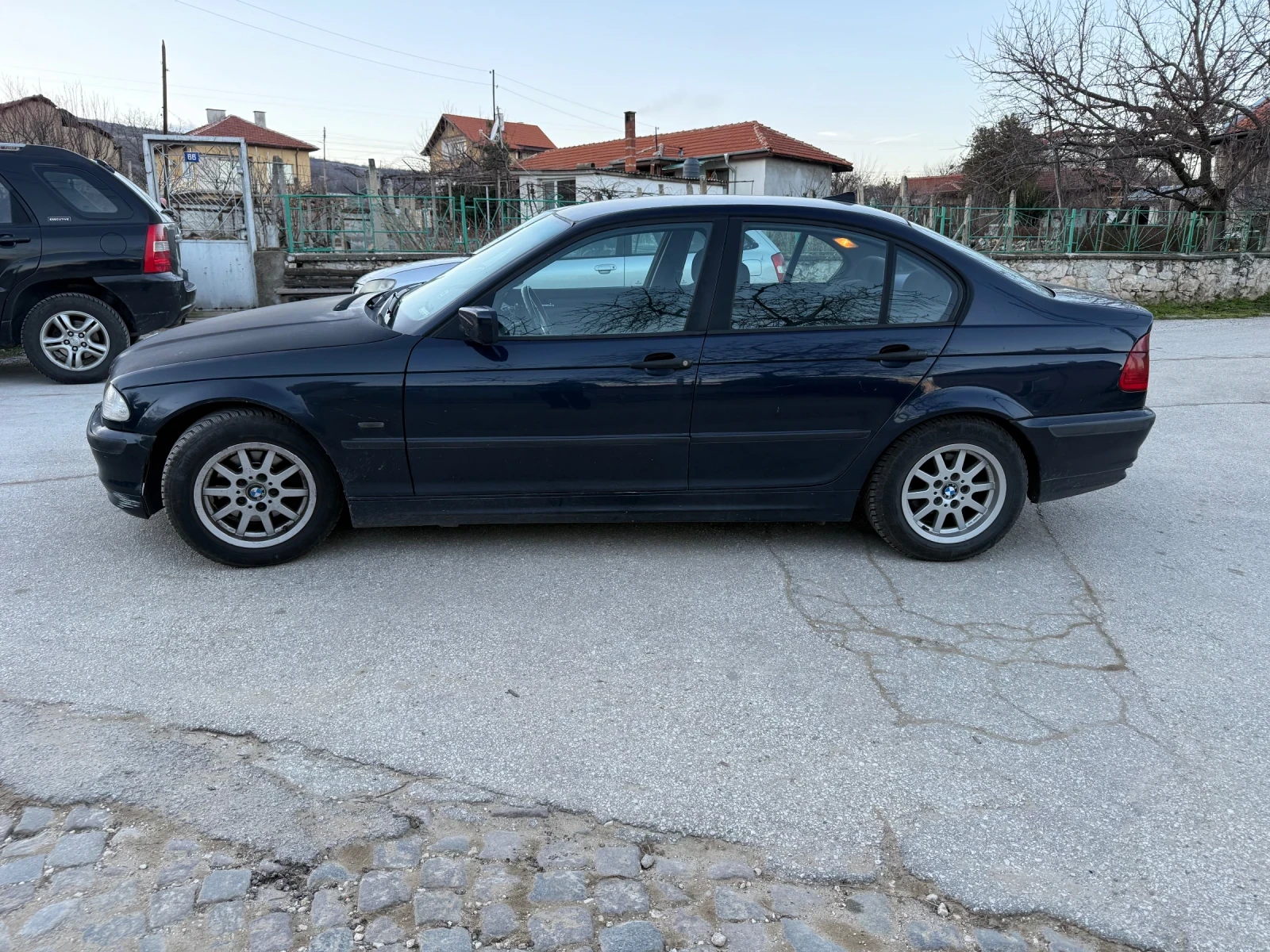 BMW 318  - изображение 3