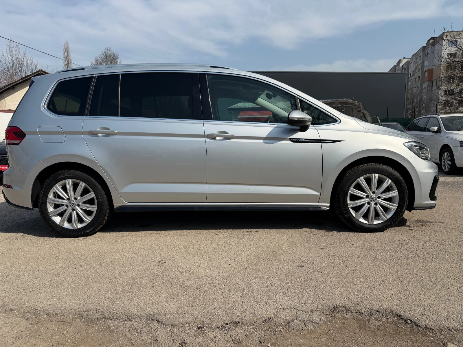 VW Touran 1.4TSI* DSG* R-Line*  | Mobile.bg � ����������� 5