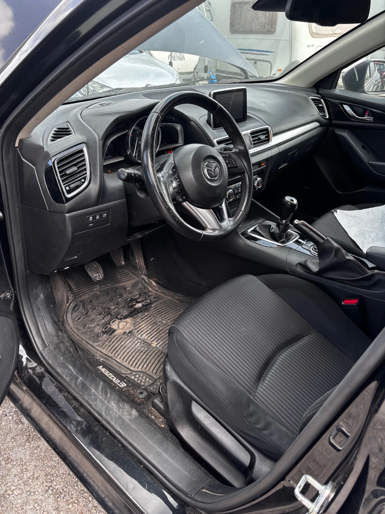 Mazda 3 2.2Skyactiv-D ������� � ��������� | Mobile.bg � ����������� 9