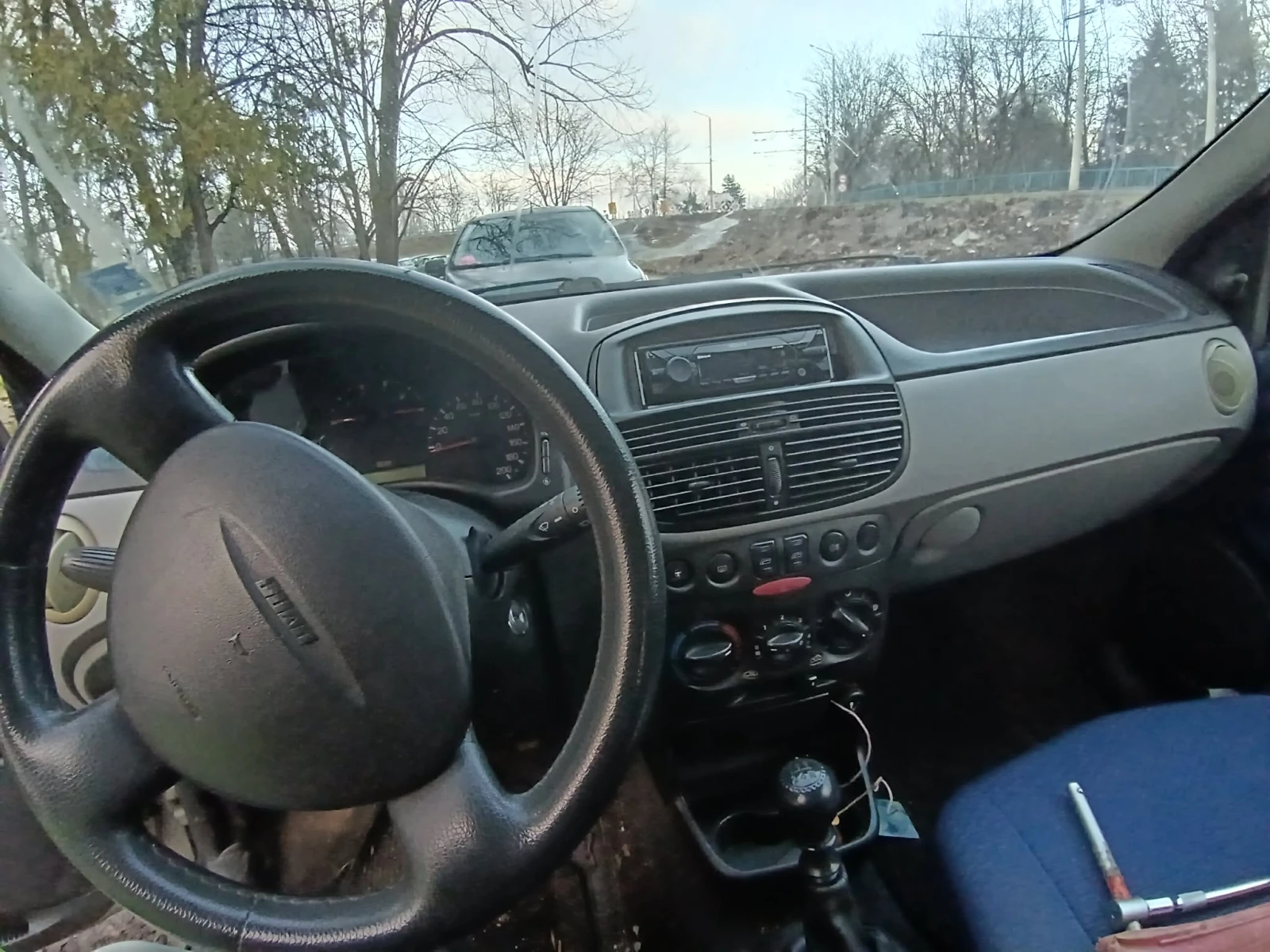 Fiat Punto, снимка 3 - Автомобили и джипове - 54126571