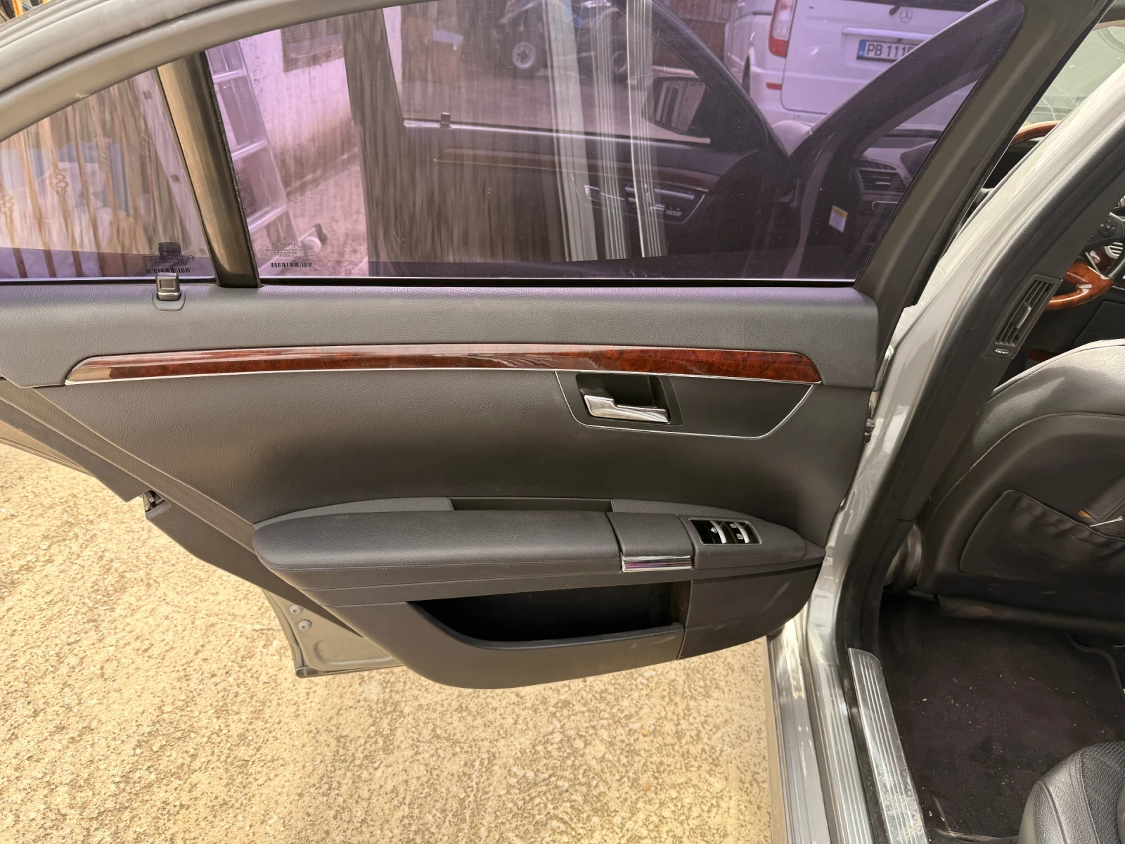 Mercedes-Benz S 550 S-klass, снимка 15 - Автомобили и джипове - 54325051