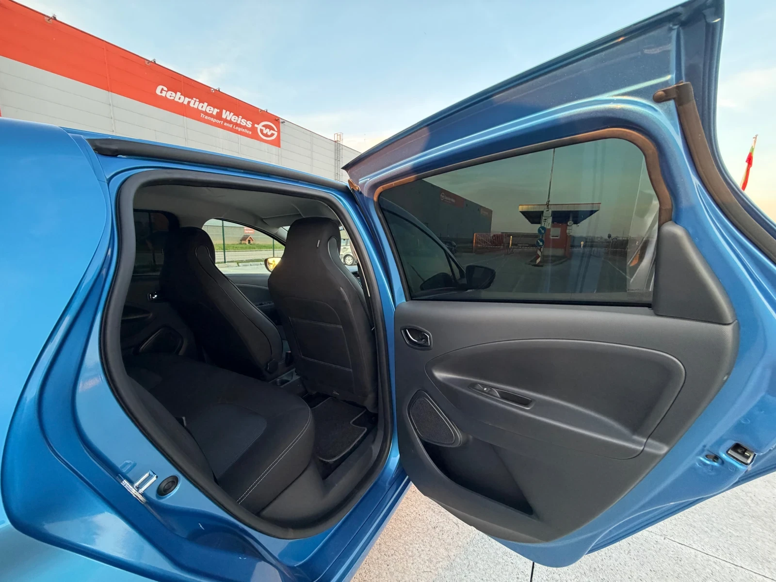 Renault Zoe Z.E. 40 Germany , снимка 14 - Автомобили и джипове - 54416855