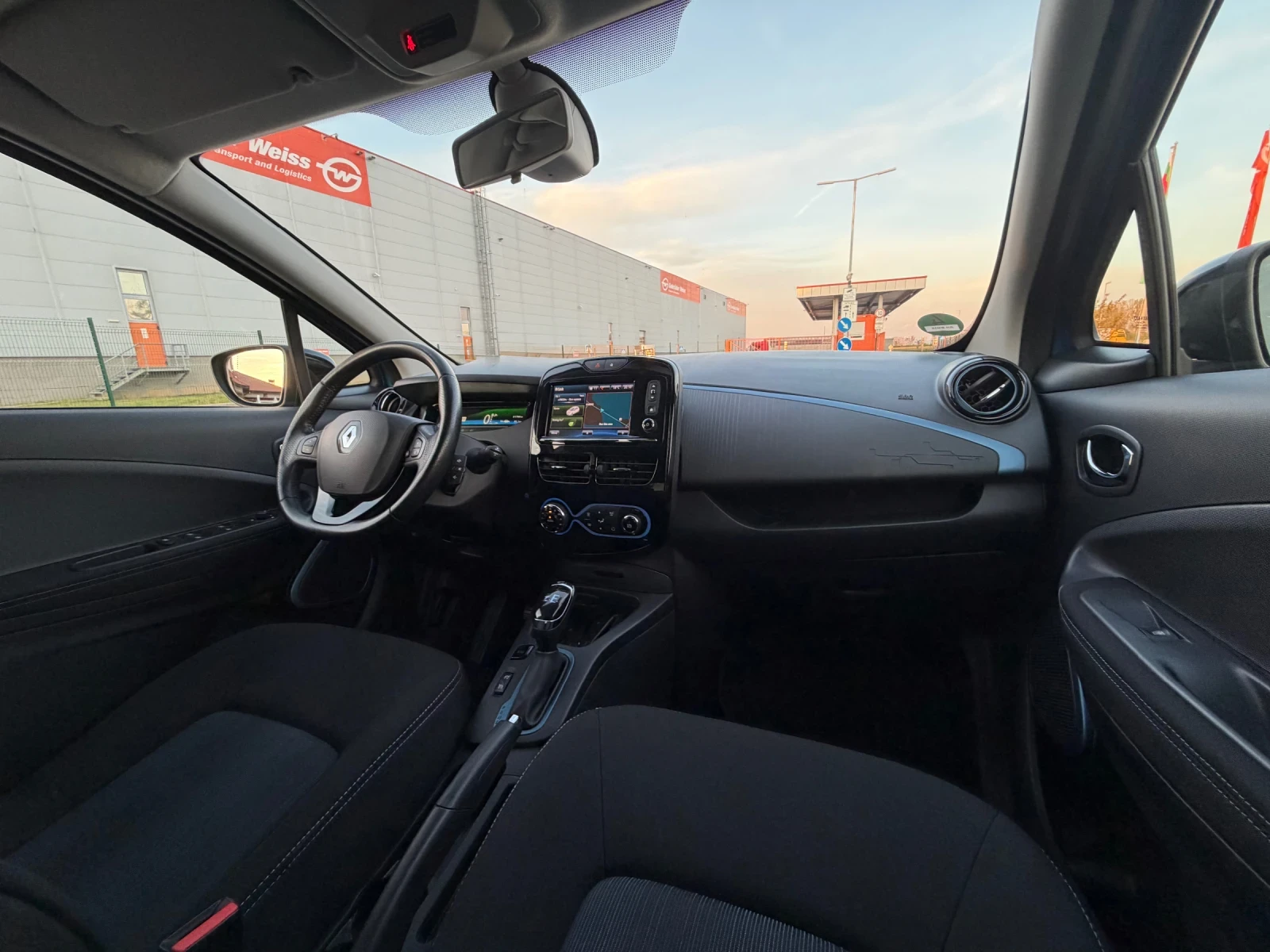 Renault Zoe Z.E. 40 Germany , снимка 13 - Автомобили и джипове - 54416855