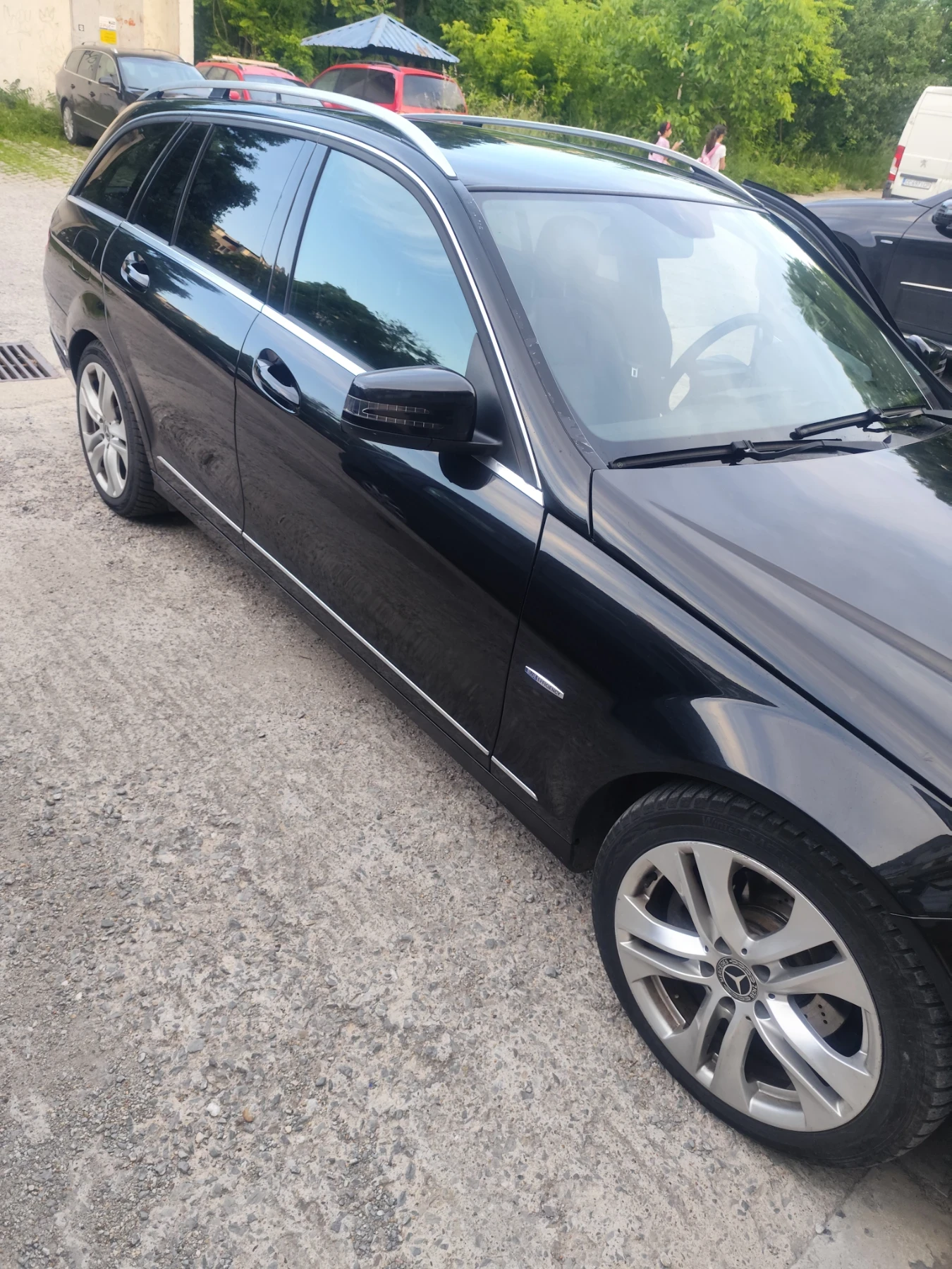 Mercedes-Benz C 220, снимка 10 - Автомобили и джипове - 54874436