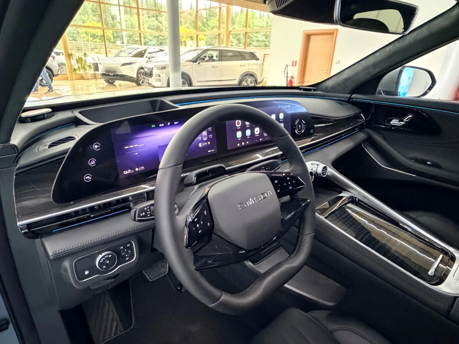 Omoda 9 Phev AWD , снимка 15 - Автомобили и джипове - 55022982