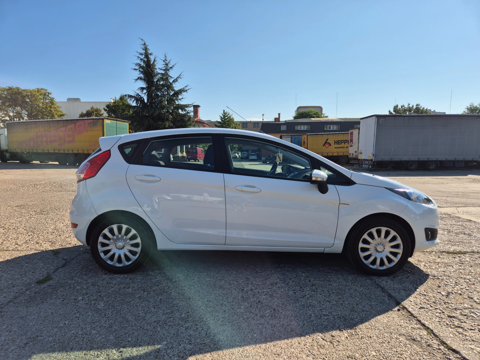 Ford Fiesta 1.6 HDI-Италия, снимка 4 - Автомобили и джипове - 56096032