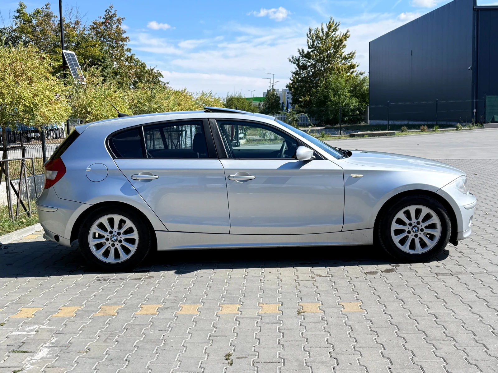 BMW 116 Газ/Панорама/Мултиволан/Навигация/Климатроник/Ligh, снимка 6 - Автомобили и джипове - 56259495