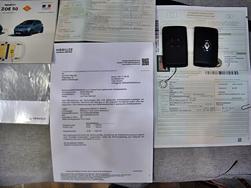 Renault Zoe CCS ГЕРМАНИЯ, снимка 17 - Автомобили и джипове - 56432446