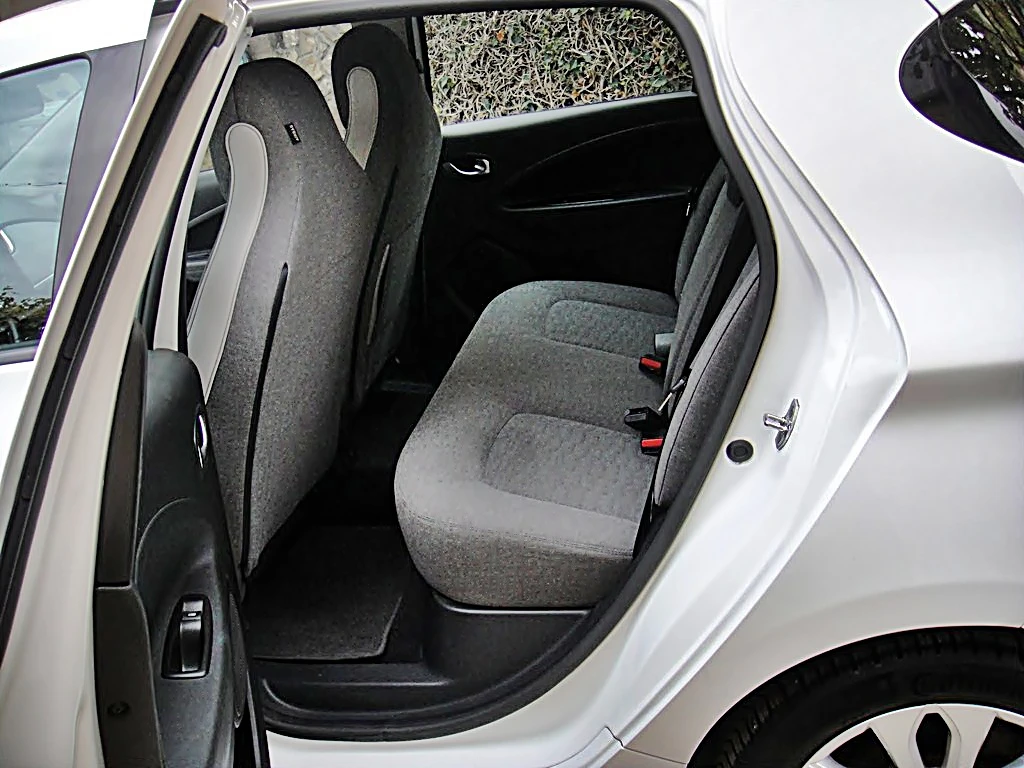 Renault Zoe CCS ГЕРМАНИЯ, снимка 11 - Автомобили и джипове - 56432446