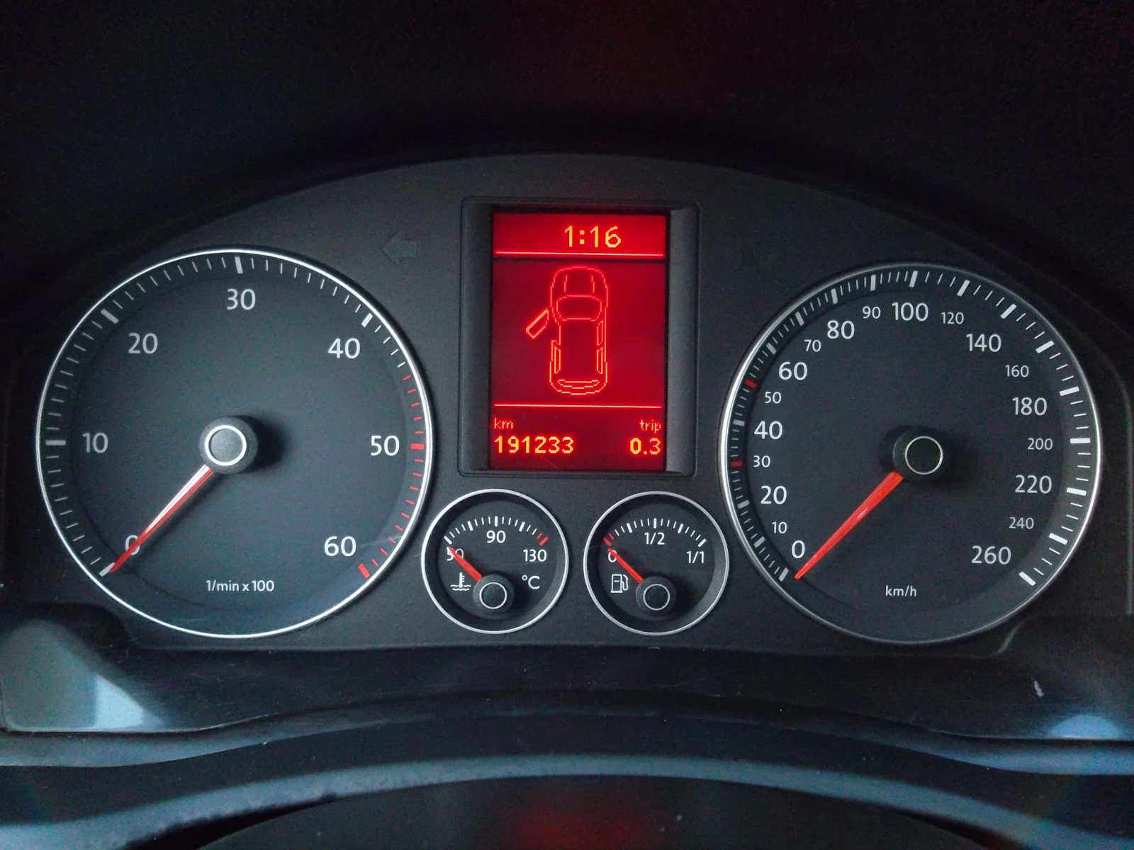 VW Golf 1.9GTD+ , 105 кс.FULL, снимка 11 - Автомобили и джипове - 56646251