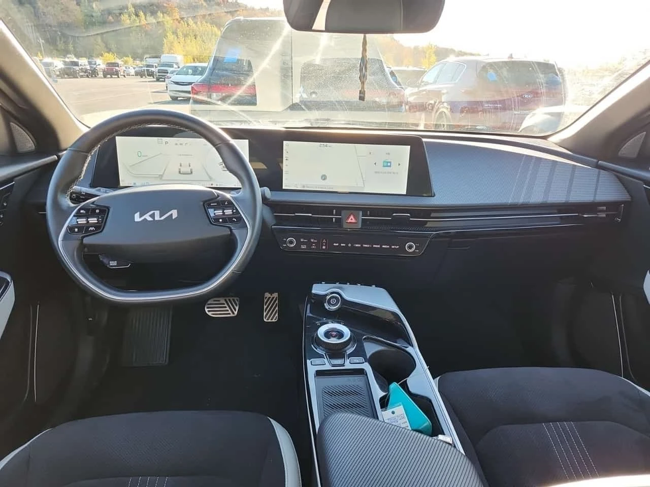 Kia EV6 Awd Long Range W/gt line Pkg 2 /CARFAX/����������  | Mobile.bg � ����������� 10