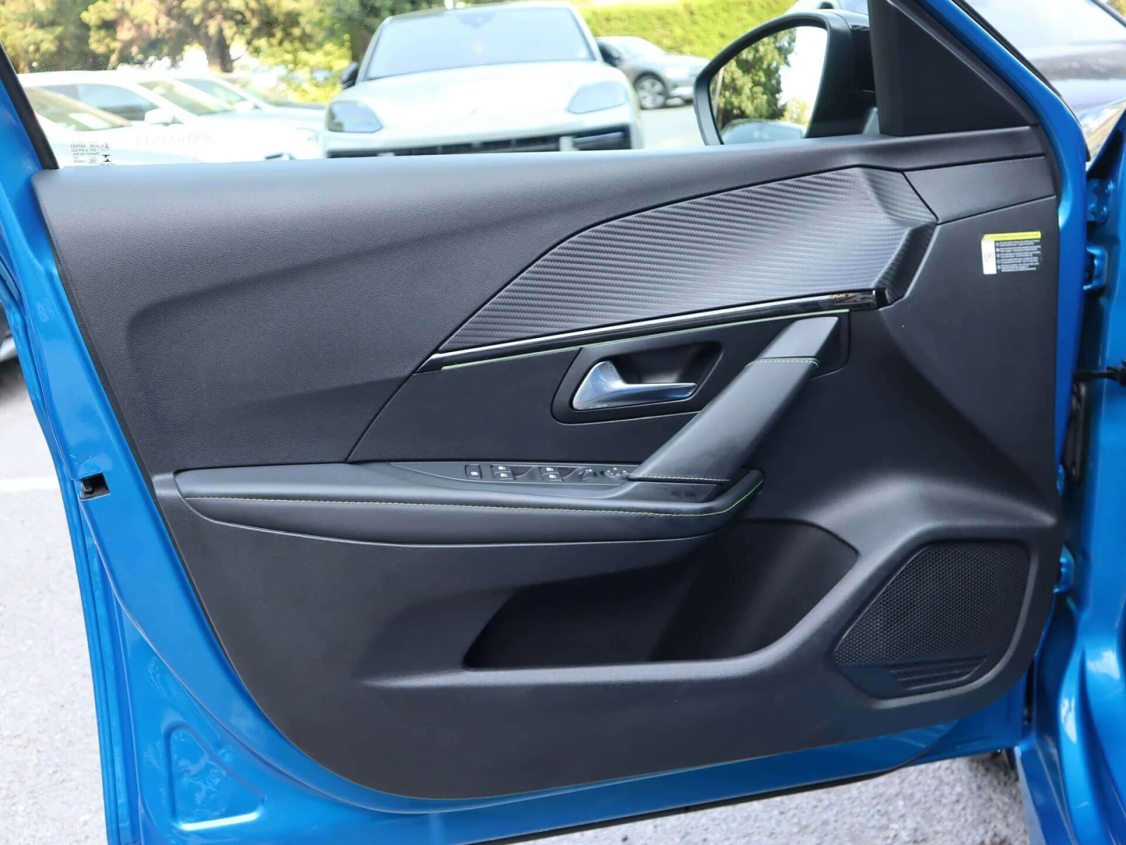 Peugeot 208 50kWh/e-GT Pack/��������/������/������ �����/ACC | Mobile.bg � ����������� 6