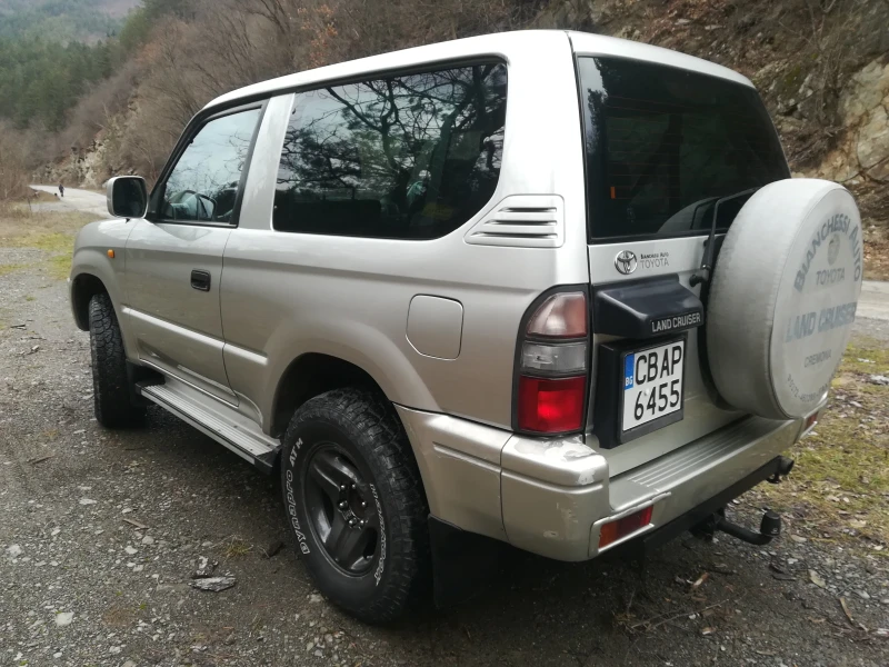 Toyota Land cruiser, снимка 4 - Автомобили и джипове - 48457372