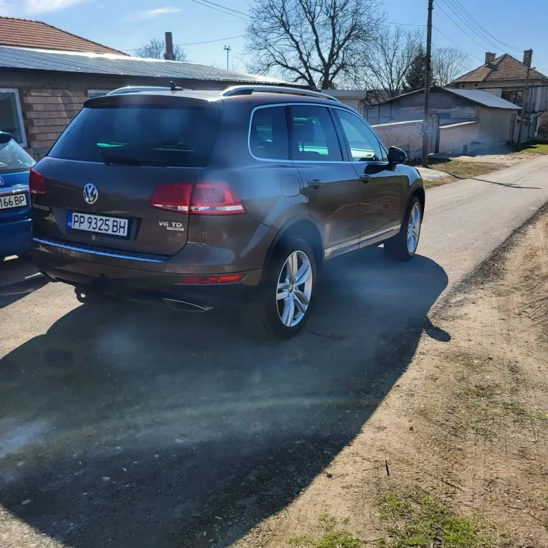 VW Touareg, снимка 7 - Автомобили и джипове - 49413206