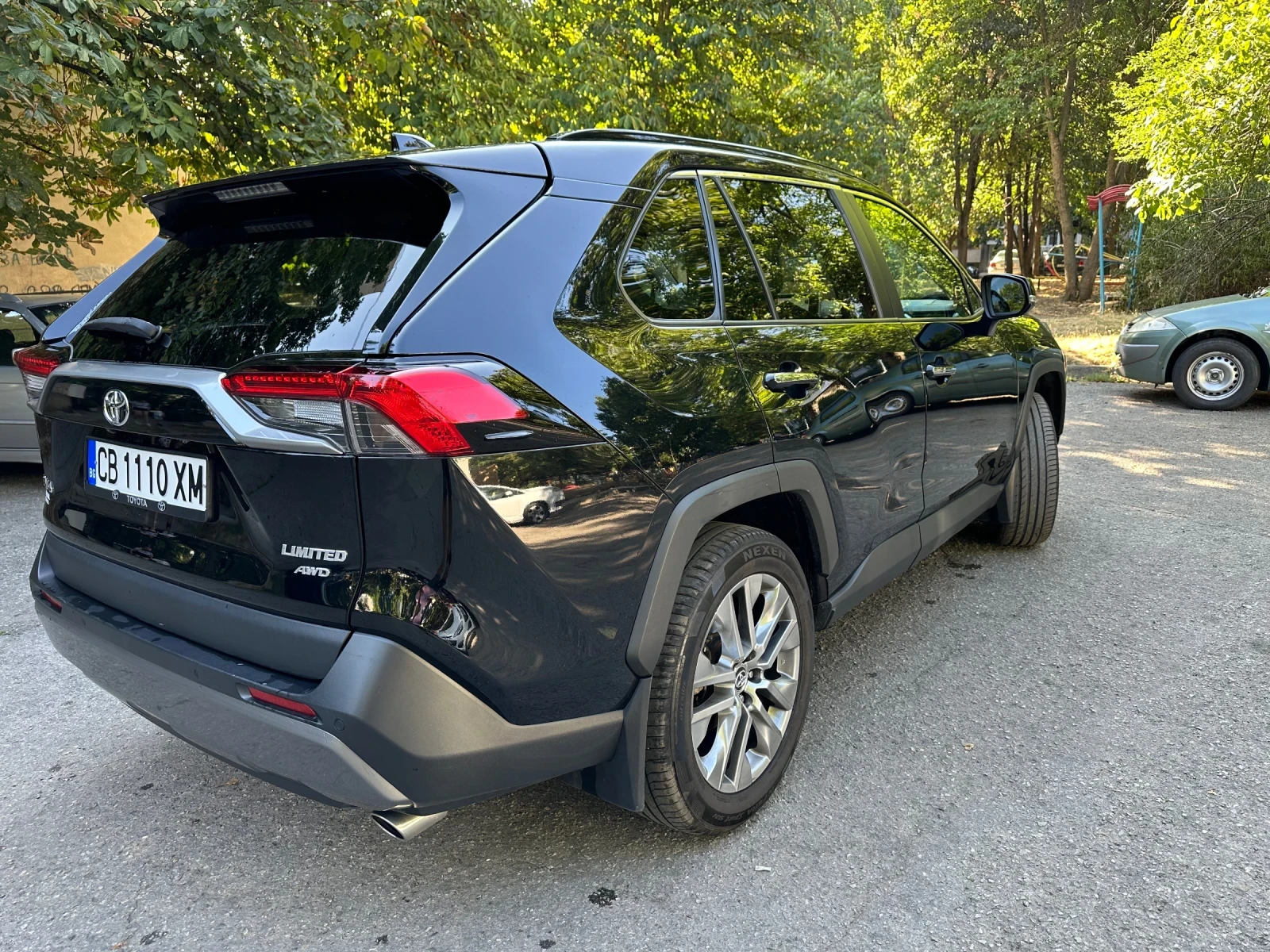 Toyota Rav4 2.5 Limited (203 HP) 4X4 - изображение 3