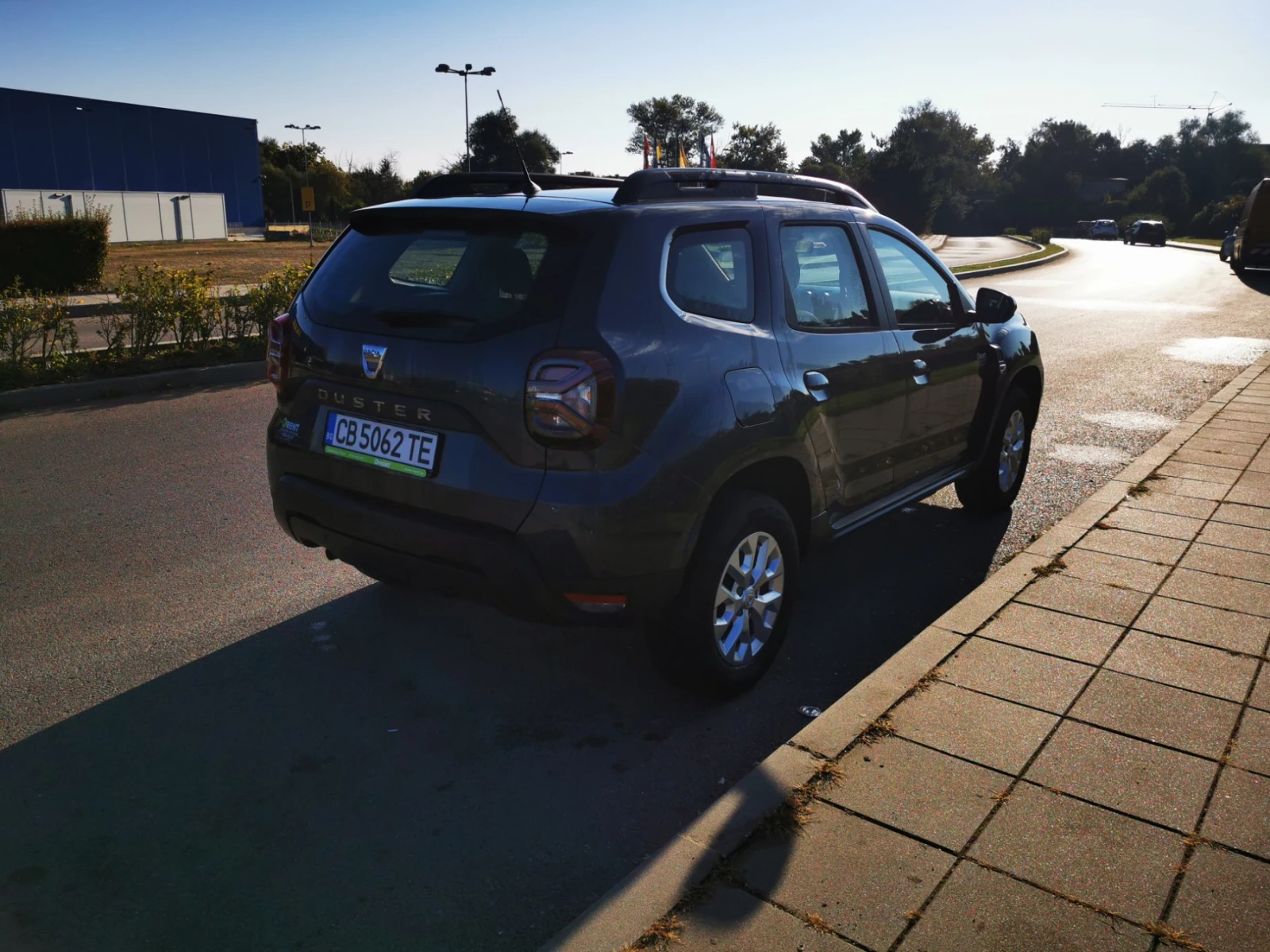 Dacia Duster 1, 3TСe Comfort автоматик - изображение 4