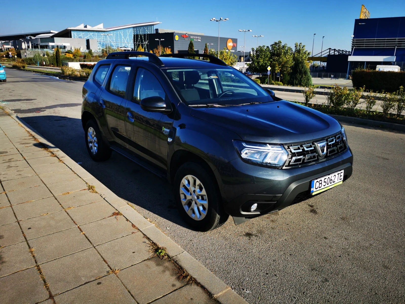 Dacia Duster 1, 3TСe Comfort автоматик - изображение 3