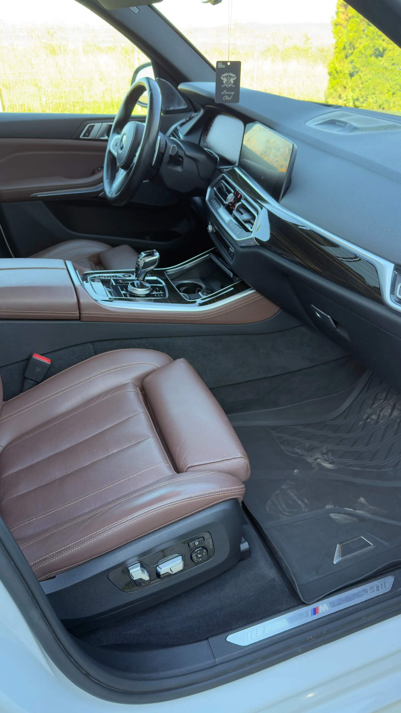 BMW X5 xDrive 40i - M-Sport /Laser / Swarowski/360 | Mobile.bg   11