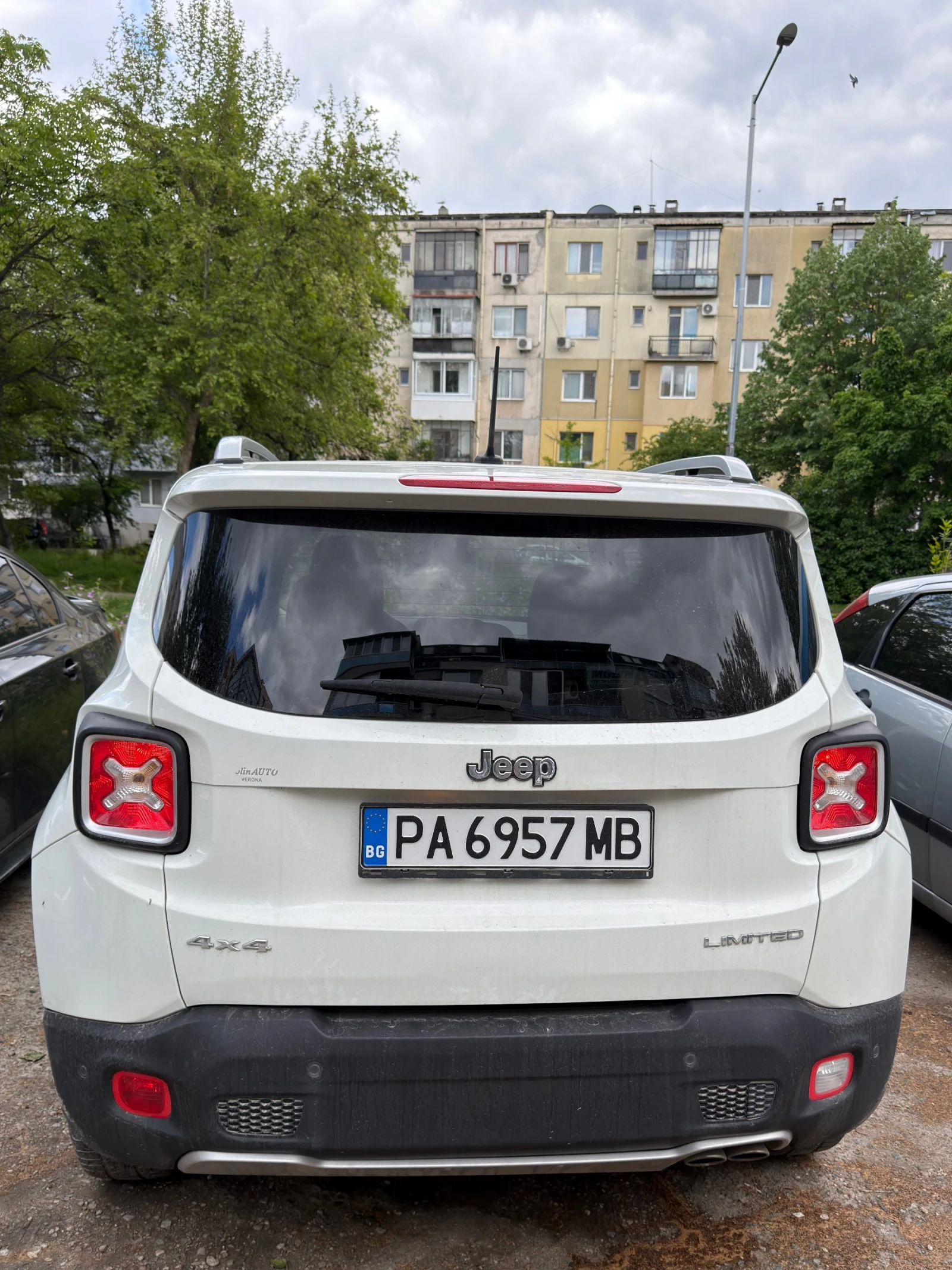 Jeep Renegade LIMITED 4x4, снимка 2 - Автомобили и джипове - 54417226